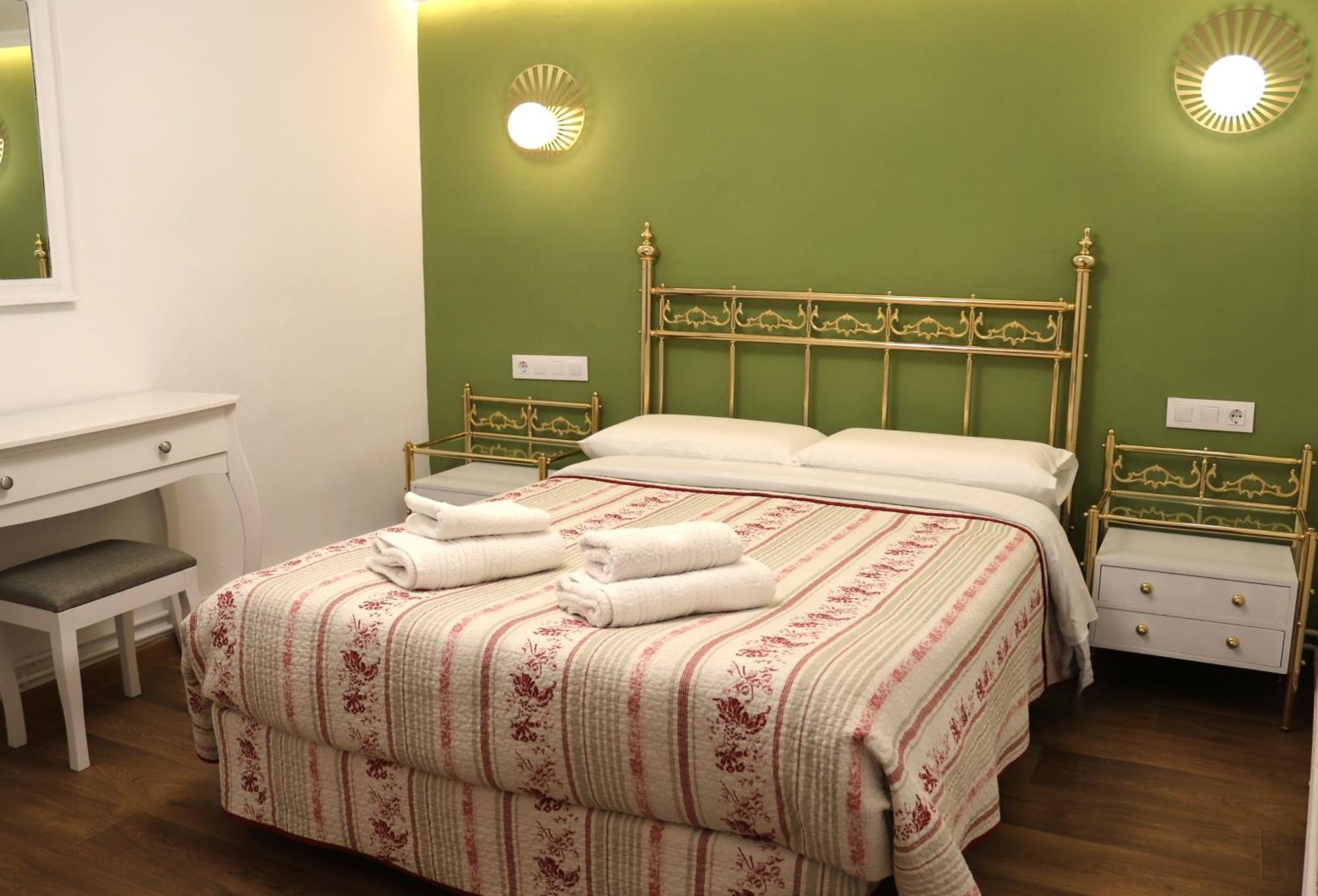 Sobre Los Tilos Apartamento Cuenca  Extérieur photo